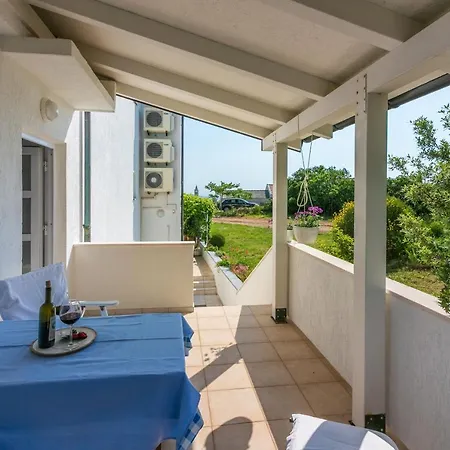 Apartments Vila Antula Banjol Esterno foto