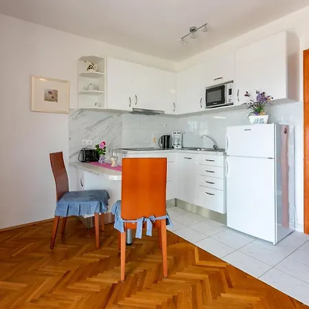 Apartments Vila Antula Banjol Esterno foto