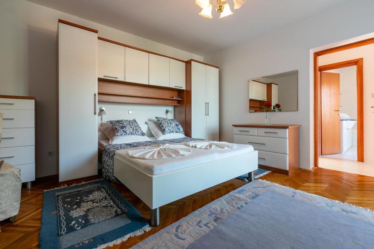 Apartment Antula