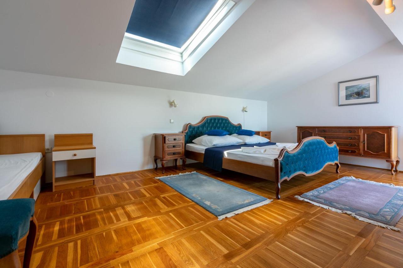 Apartment Antula