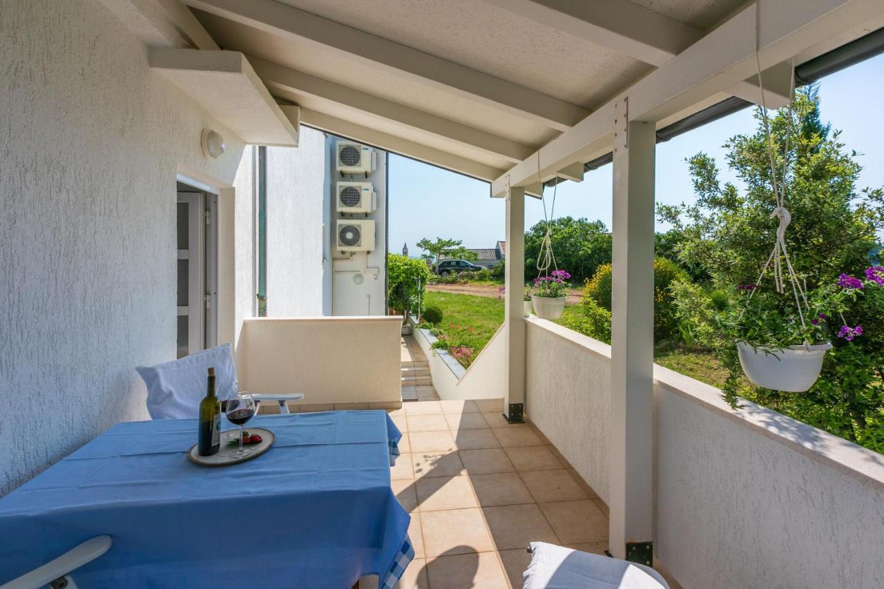 Antula Apartment Banjol
