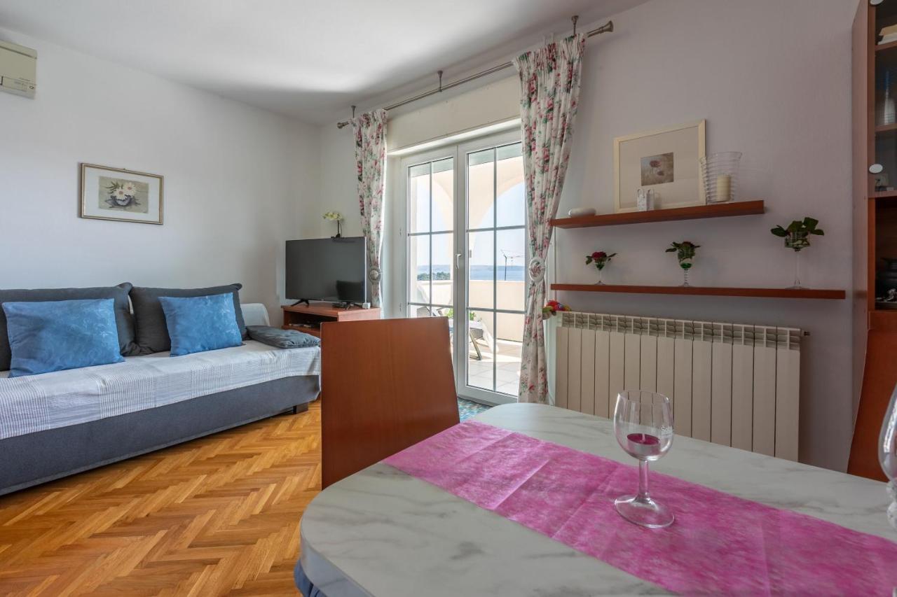 Apartment Antula