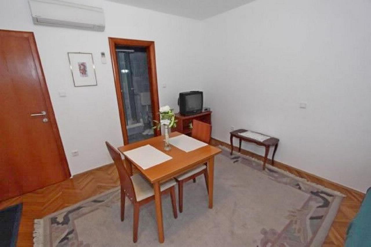 Antula Apartment